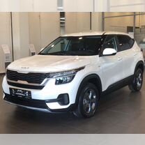 Kia Seltos 2.0 CVT, 2023, 33 000 км, с пробегом, цена 2 850 000 руб.