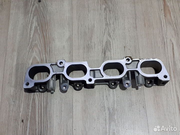 Коллектор впускной Nissan X-trail T31