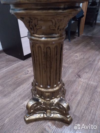 Столик,и стул новодел(старина)