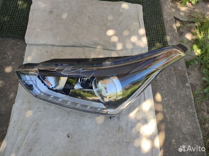 Фара передняя левая на hyundai creta