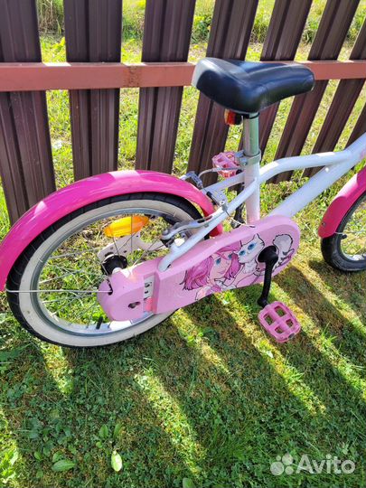 Детский велосипед btwin 16 + самокат oxelo