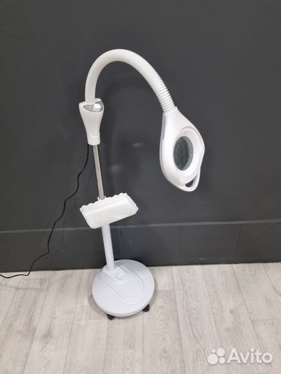 Лампа лупа напольная