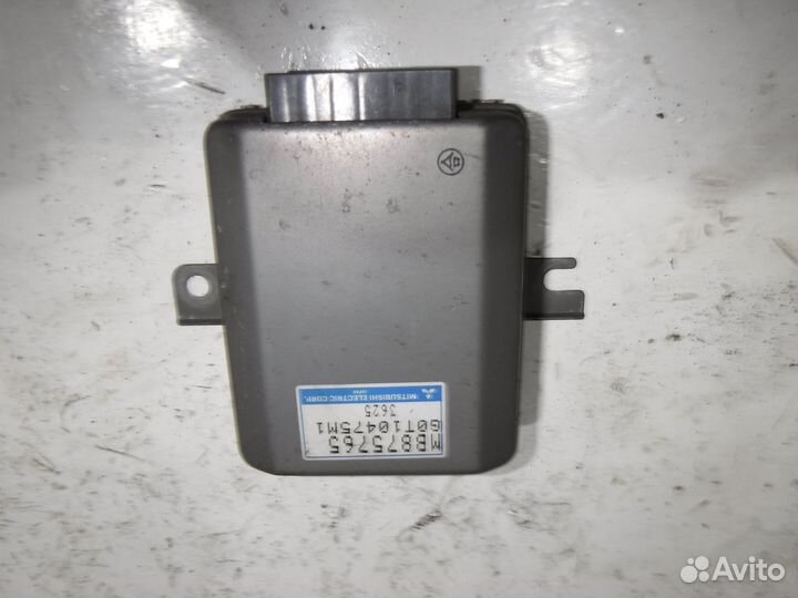 Блок управления Pajero Montero II V1 V2 V3 V4