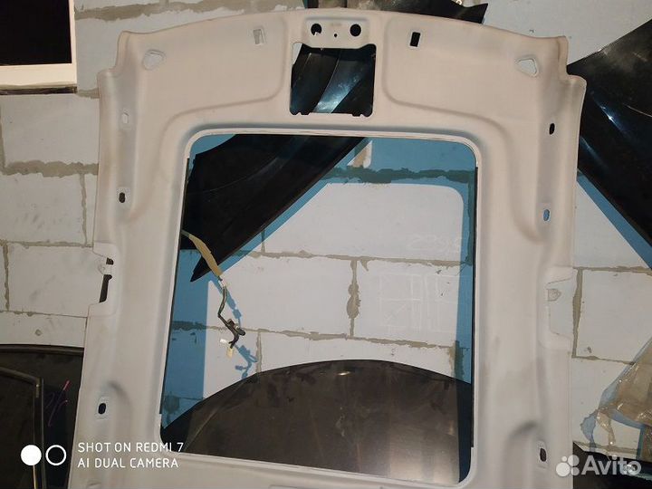 Обшивка крыши под люк Subaru Forester SG5 2002-07г