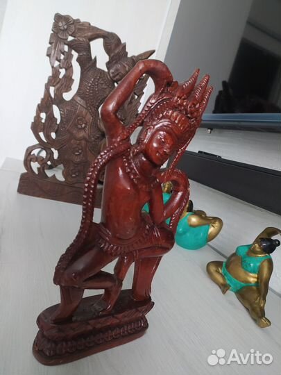 Статуэтка панно барельеф танцующая богиня Индия