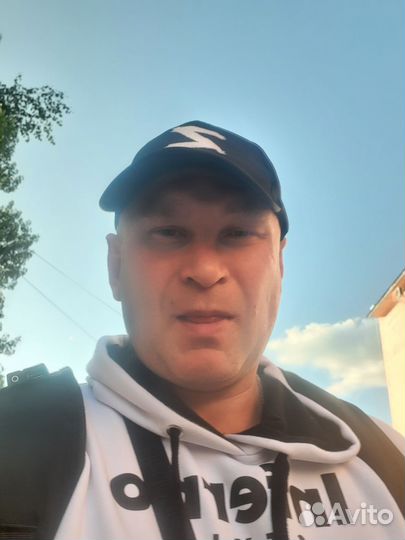 Токарь универсал