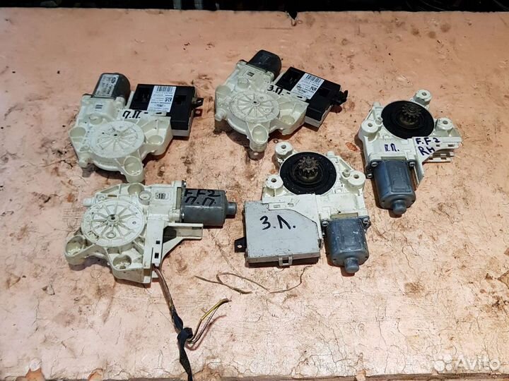 Моторчик стеклоподьемника Ford Focus 2