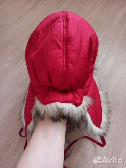 Шапка-ушанка 56 красная