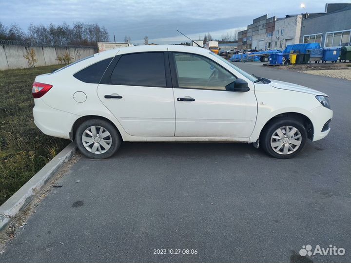 LADA Granta 1.6 МТ, 2019, 150 000 км