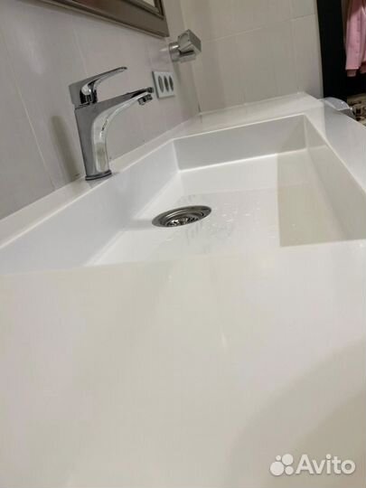 Столешница из кварцевого агломерата