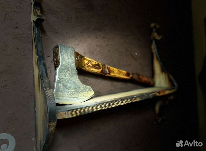 Кованый топор ручной работы