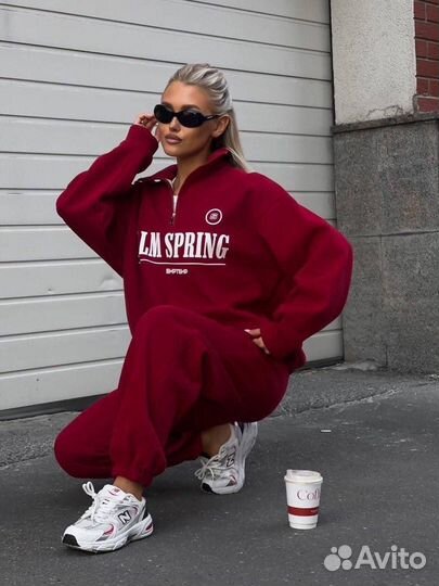 Костюм спортивный