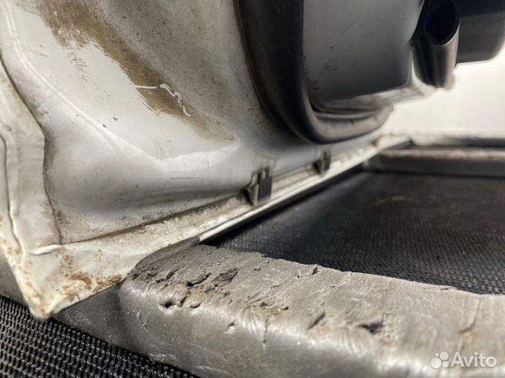 Задняя Дверь Mazda3 Mazda 3 Седан / Правая