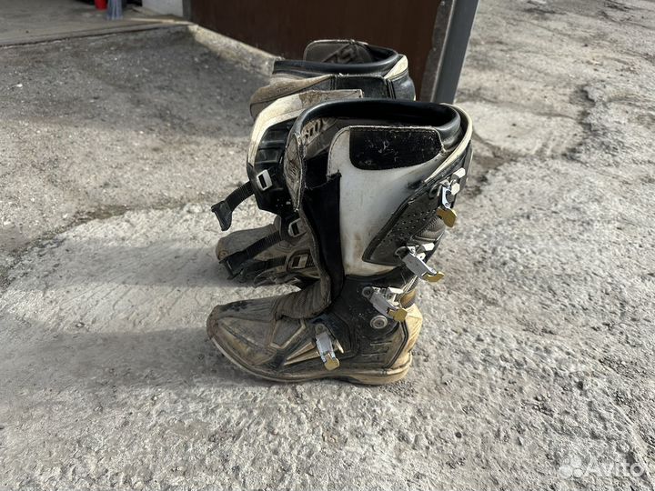 Мотоботы Forma Dominator