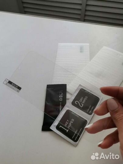 Защитное стекло на P smart 2019