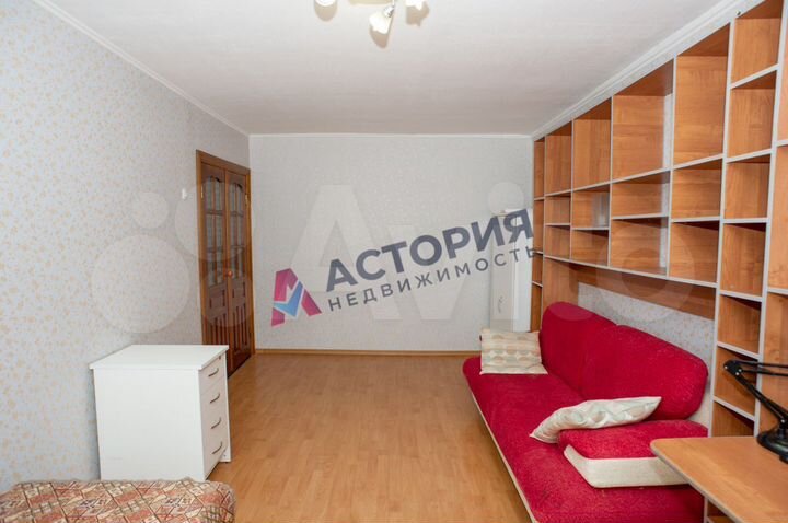 3-к. квартира, 91 м², 2/6 эт.