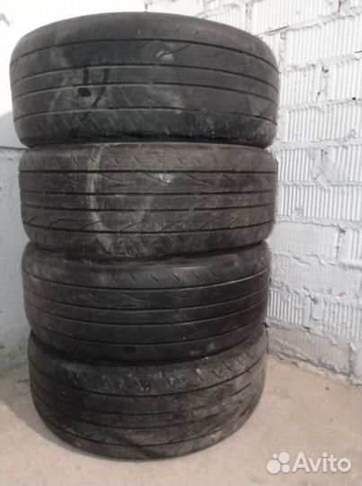 Yokohama Advan Fleva V701 205/55 R16