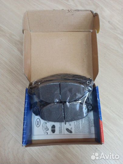 Renaultтормозные колодки передние