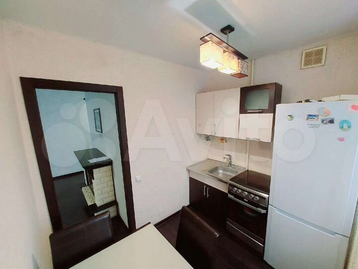 2-к. квартира, 43 м², 3/5 эт.