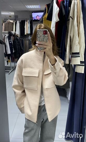 Бомбер шерстяной новый Uniize