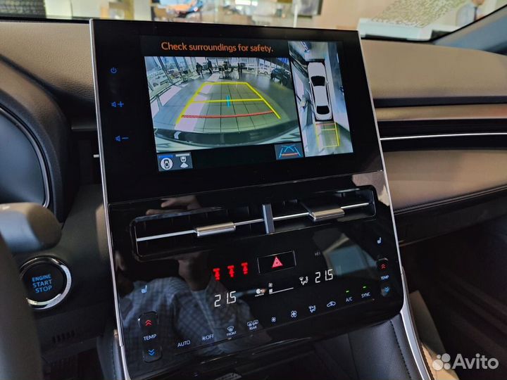 Toyota Avalon 2.5 AT, 2022