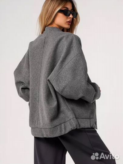 Бомбер шерстяной, полупальто