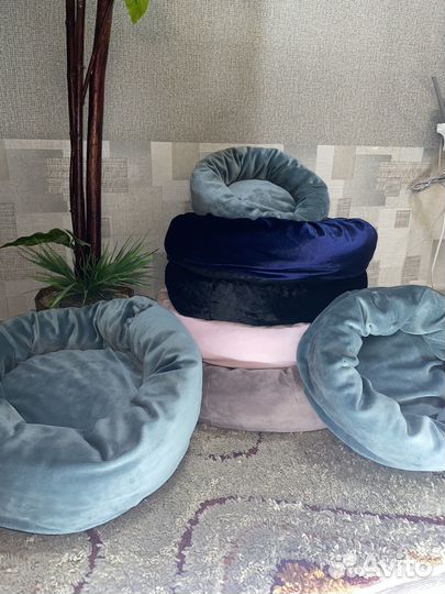 Лежанка для собак и кошек