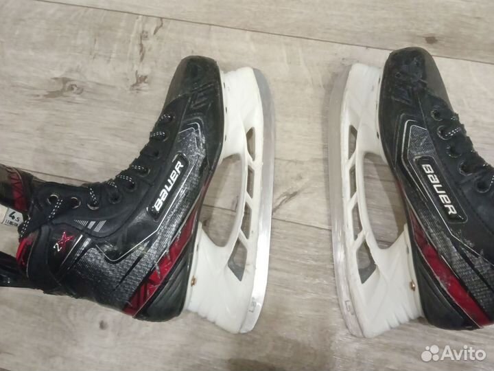 Хоккейные коньки bauer vapor 2х