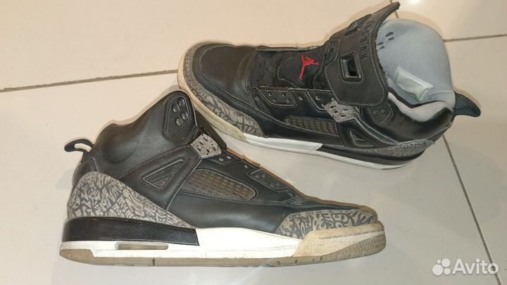 Jordan Spizike black cement