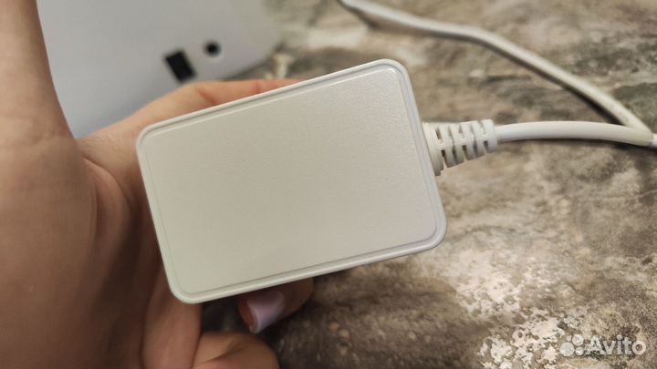 LED лампа для маникюра