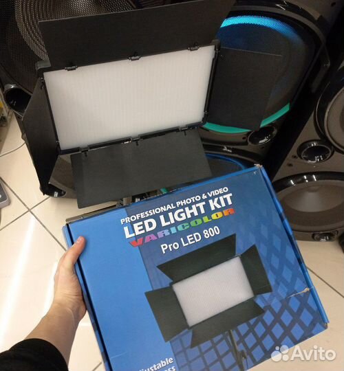 Видеосвет со шторками 210см + штатив