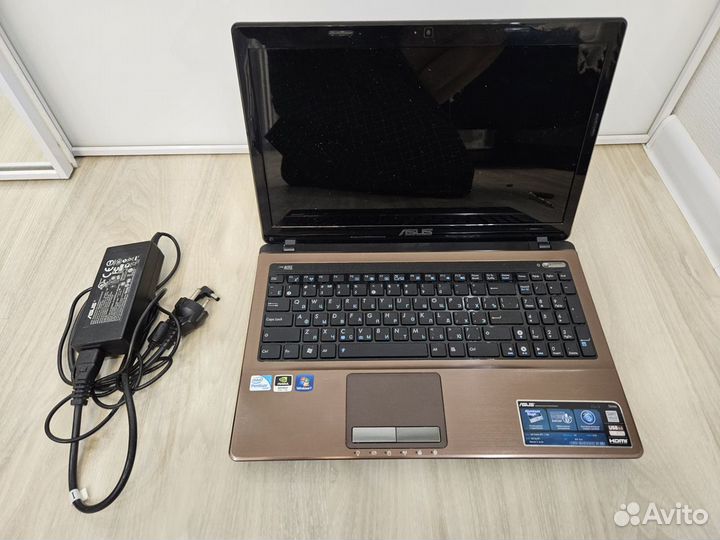 Ноутбук asus k53sd intel pentium Nvidea 610m 8gb