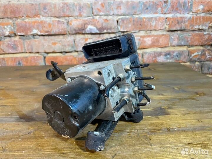 Блок ABS Bmw 5 E60 N52B25 AF 2009 Rest