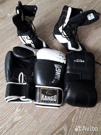 Перчатки и боксёрки для бокса(комплект)