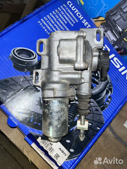 Актуатор выжима сцепления