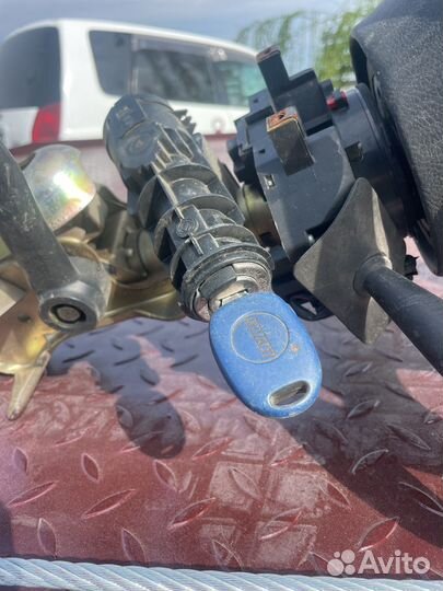 Замок зажигания Fiat Marea Brava с ключом
