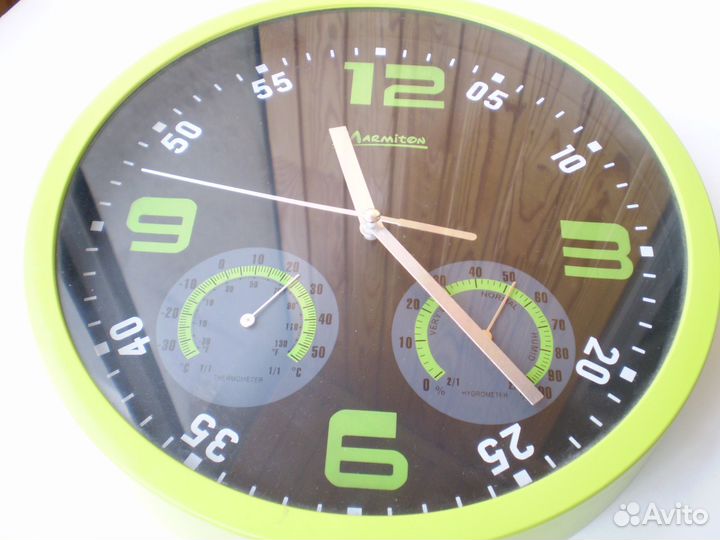 Часы настенные Marmiton Neon (нужен ремонт)
