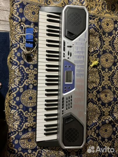 Синтезатор casio