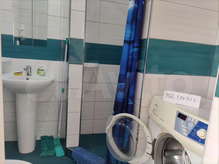 1-к. квартира, 42 м², 1/2 эт.