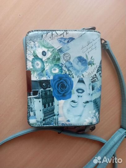 Сумка для девочки через плечо