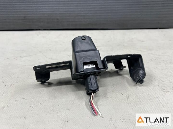 Камера переднего вида toyota mark X ZIO