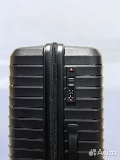 Чемодан из полипропилена