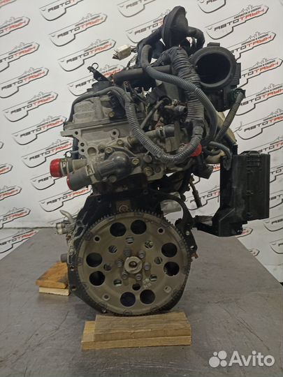 Двигатель nissan mazda QG18-DE. familia VAN primera primera camino tino wingroad. VW11 W11 wfny11 wh