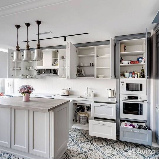 Кухня Собственное производство