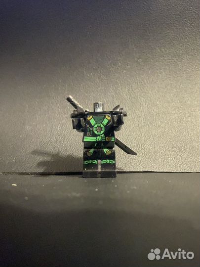 Lego Minifigure Lloyd (Deepstone Armor) (njo167)