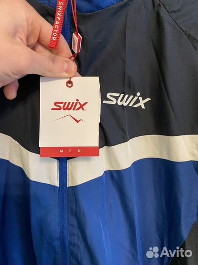 Спортивная куртка swix