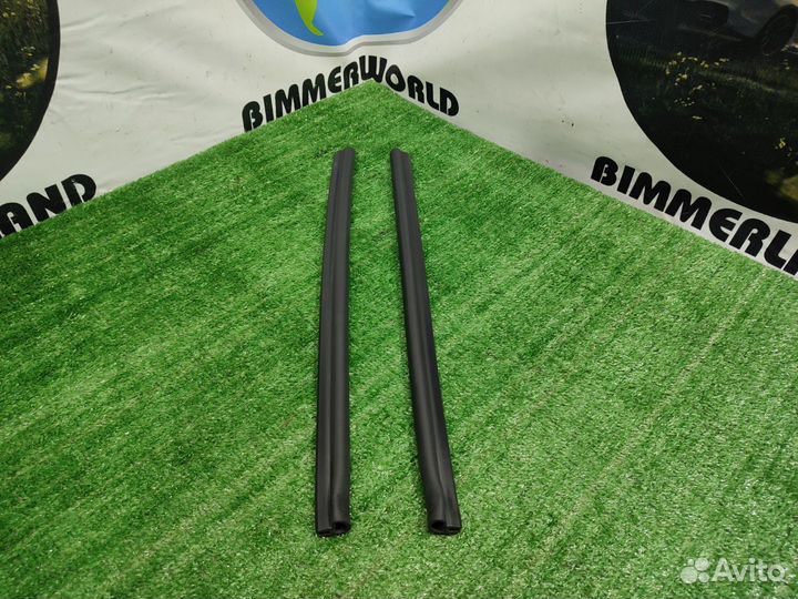 Уплотнитель капота BMW 5 E60/E61 рест. E61 2008