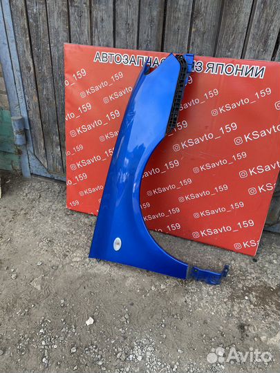 Subaru Impreza GDA крыло переднее правое