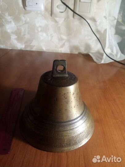 Колокол старинный, 19 век, Р. И., крупный
