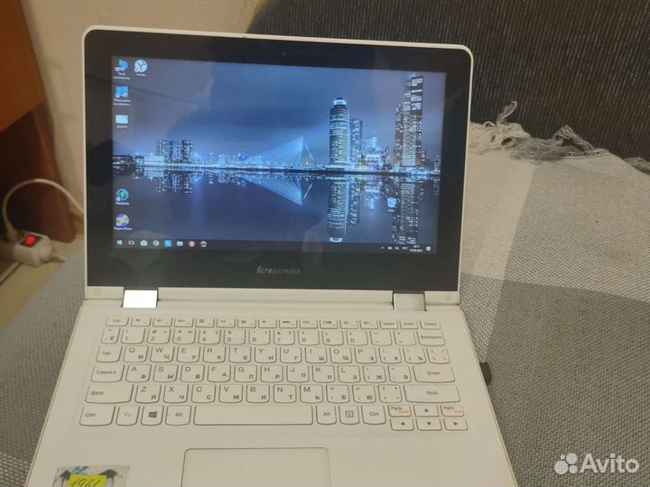 Ноутбук lenovo yoga